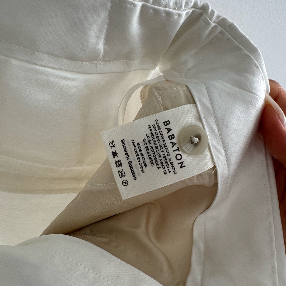 Aritzia - Babaton - Linen Capri - Picture 8 of 9